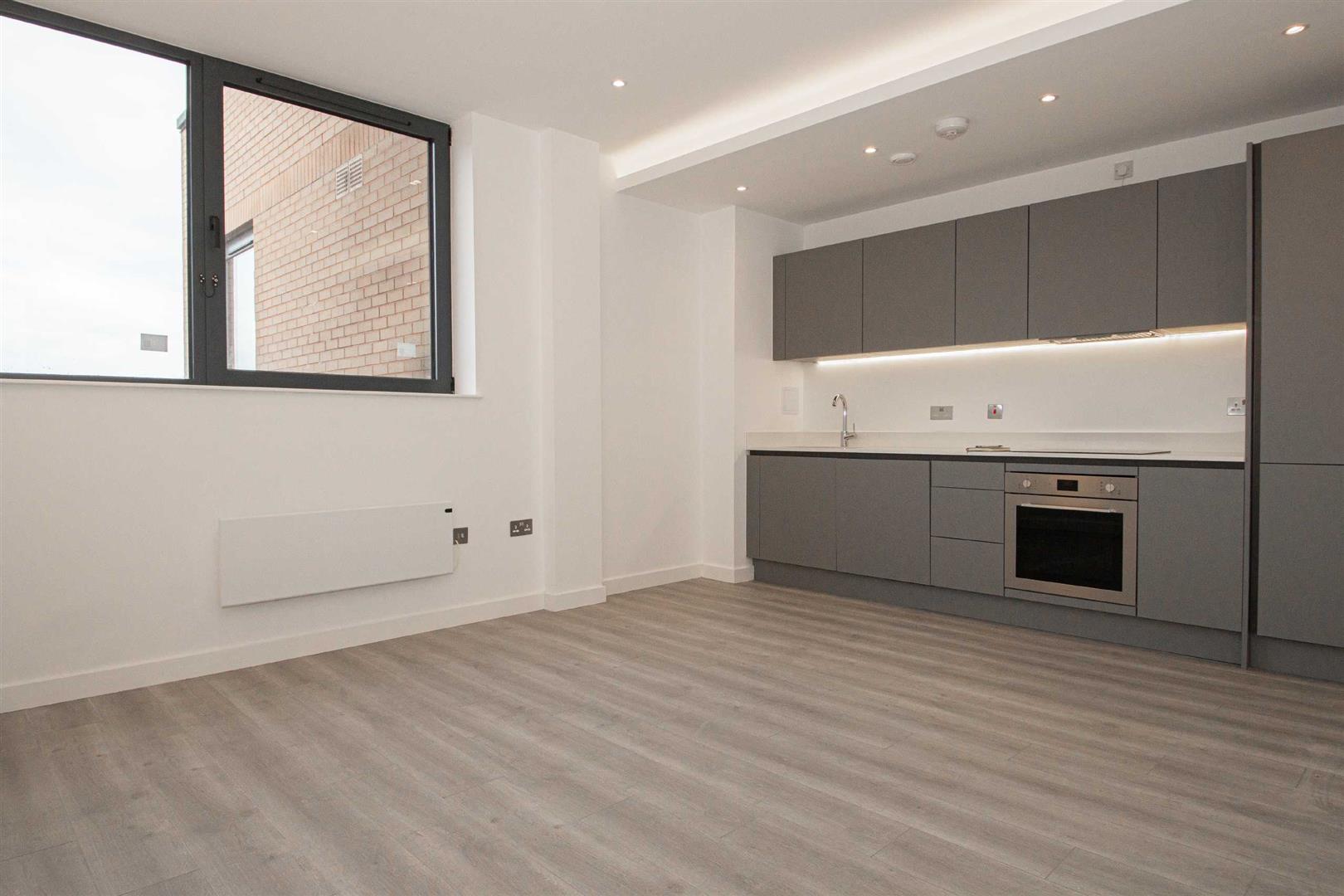 2 Foxhunter Drive, Linford Wood, Milton Keynes